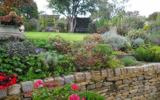 Garden maintenance by a professional
